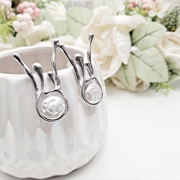 Silver Abstract statement earrings dangle Faux pearl metallic Modern 💖2/$30 - Picture 7 of 16
